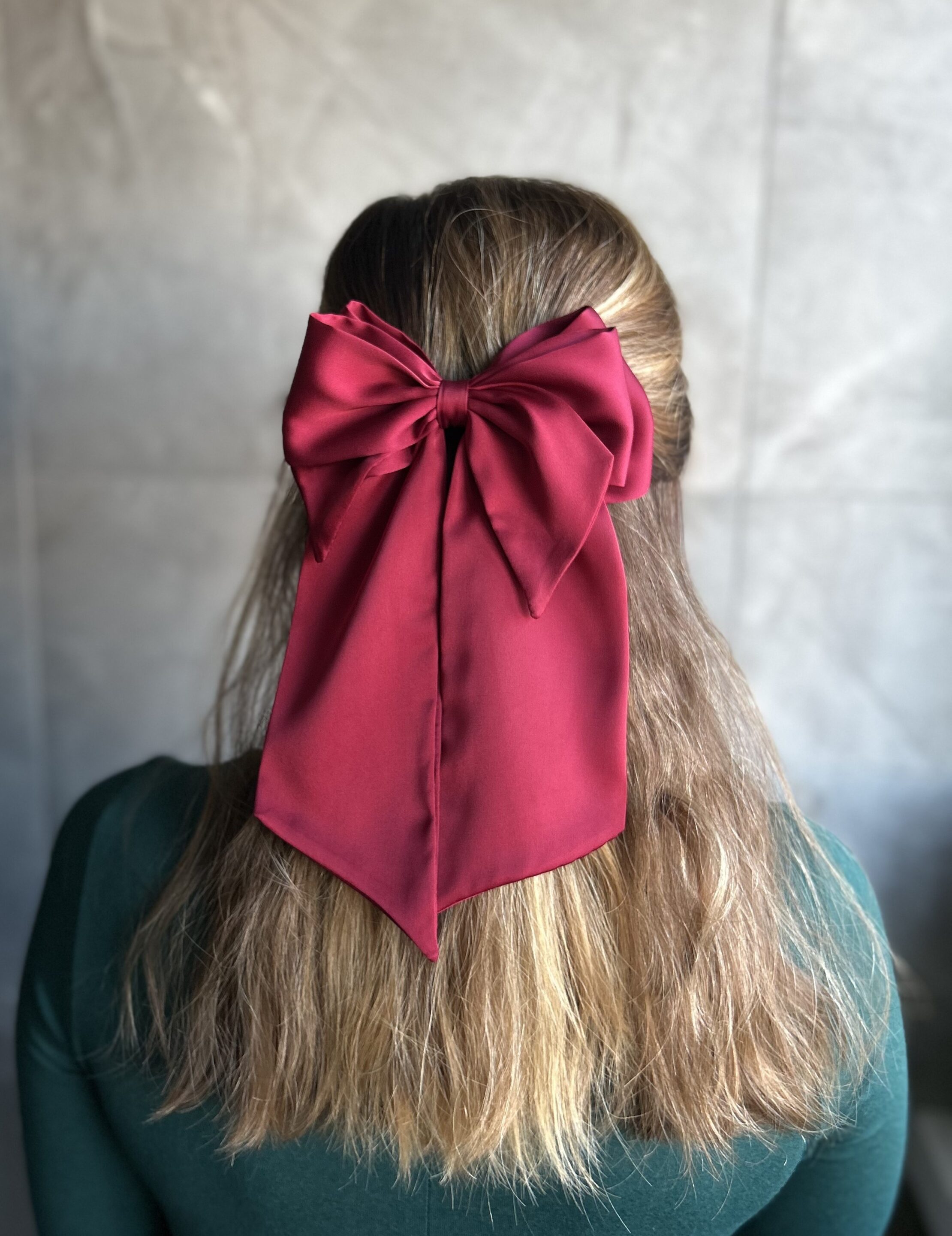 Duża satynowa KOKARDA do włosów na spince 5 kokarda do włosów duża bordo