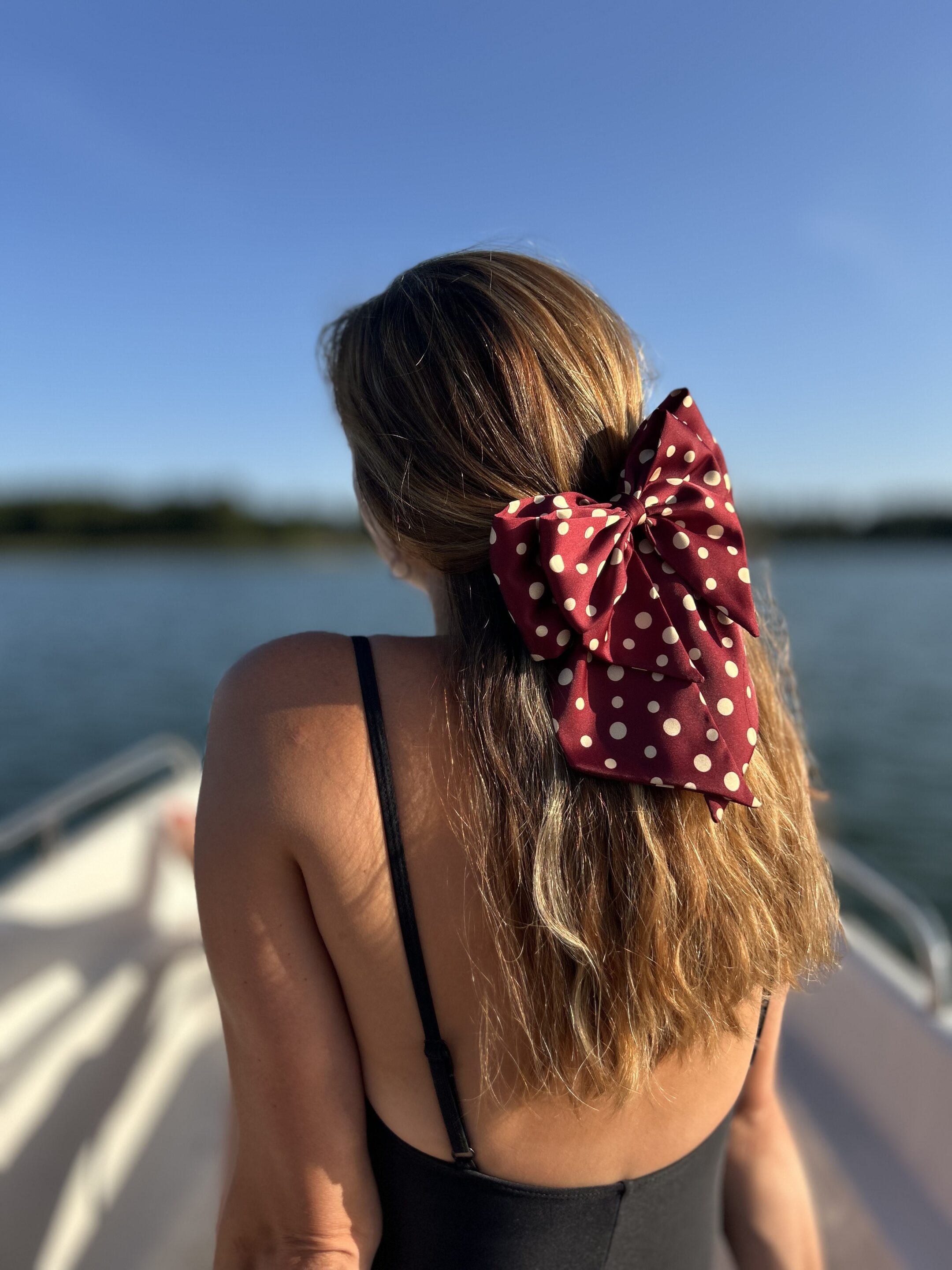 Duża satynowa KOKARDA do włosów na spince 7 kokarda duża czekoladowa w kremowe kropki