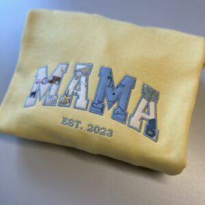 Bluza z kapturem z haftem MAMA