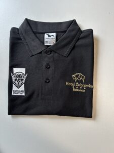 koszulka polo z haftem logo